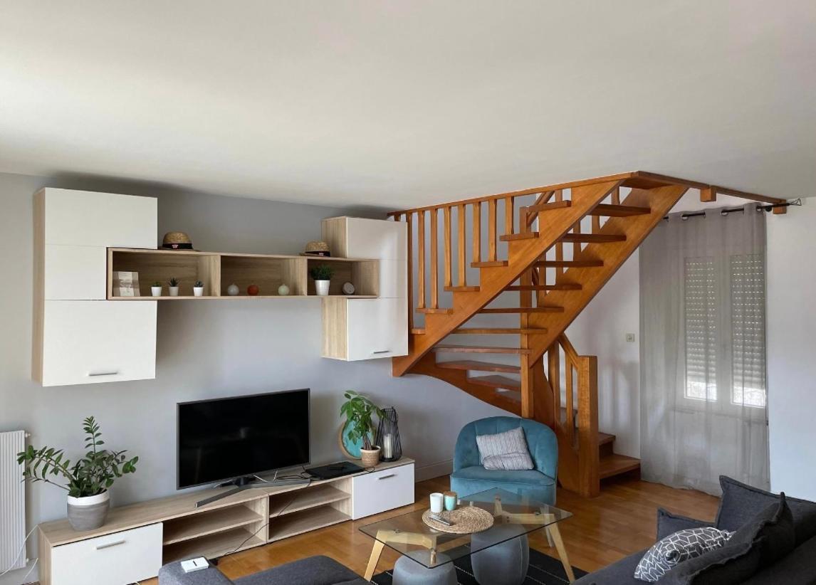 Charmant Appartement Avec Terrasse Entre Centre-Ville Et Plages De กงการ์โน ภายนอก รูปภาพ